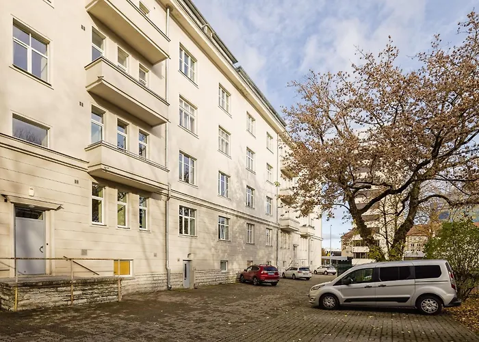 Elegant Studio Near Tallinn Old Town