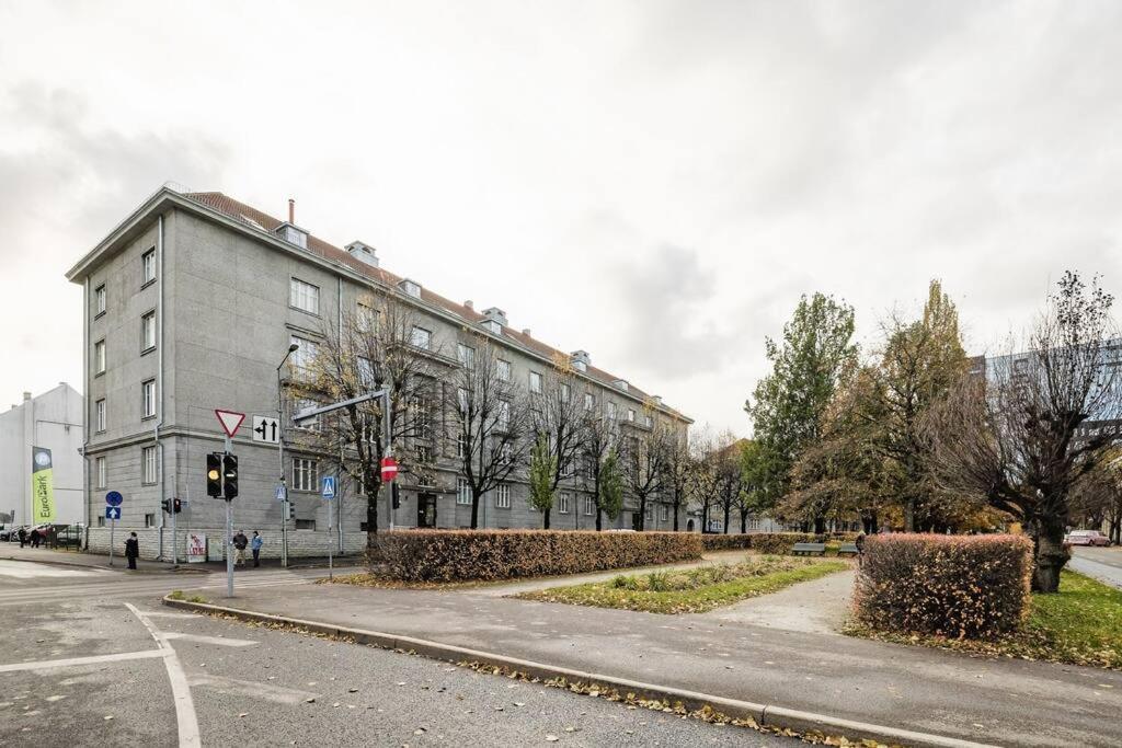 Dzīvoklis Elegant Near Old Town Tallinn