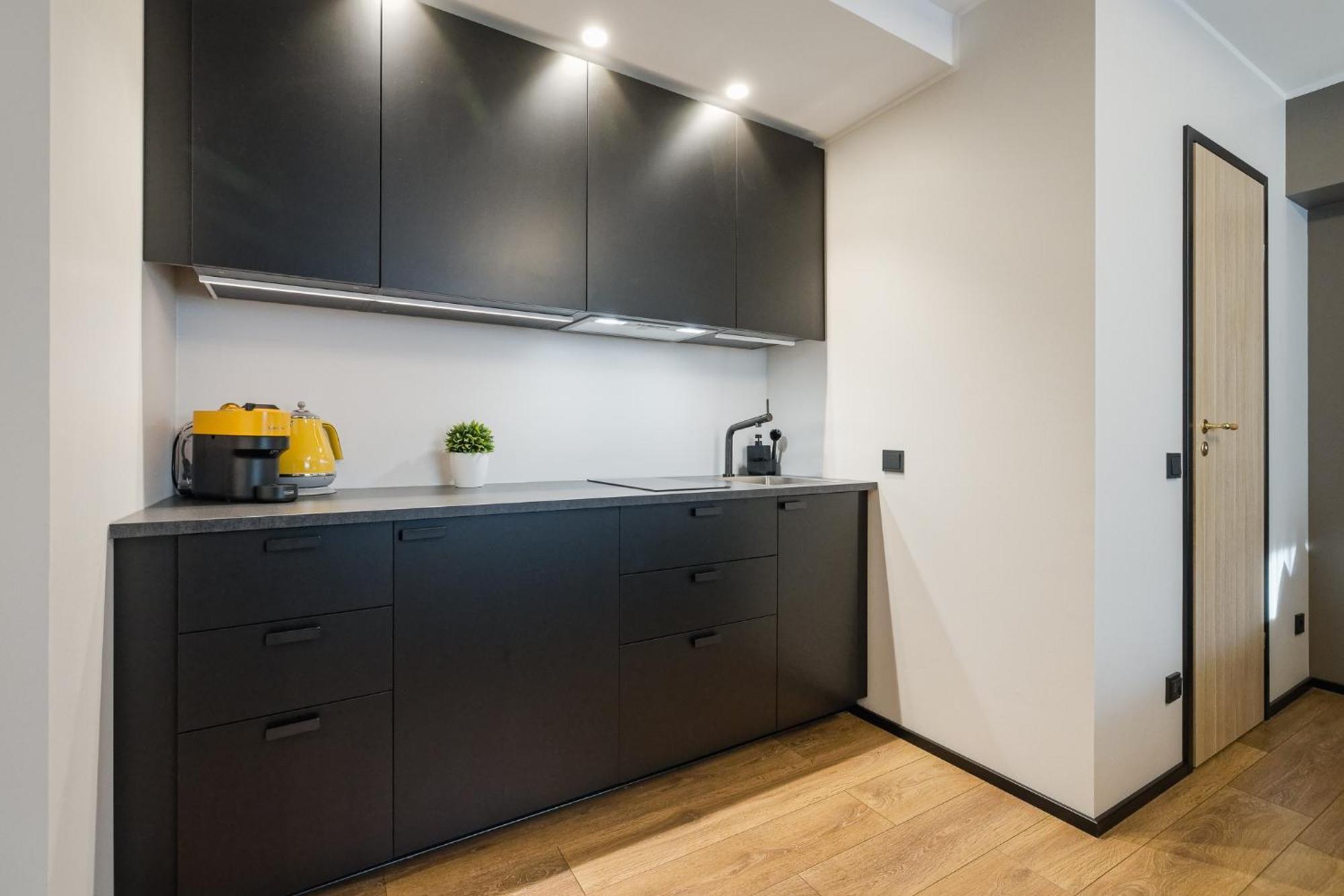 Elegant Near Old Town Apartamento *